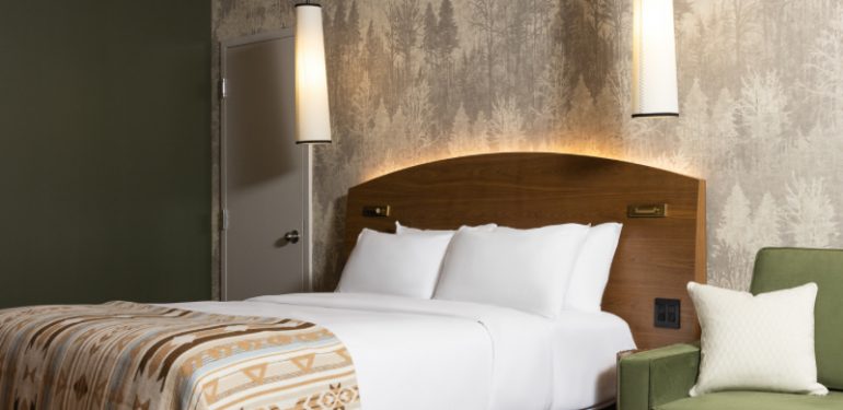Chambre Queen divan-lit Wendat 1